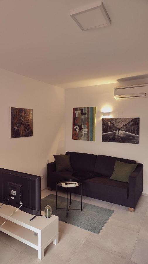 Spa Residenz Neusiedl Appartments นอยซีเดิลอัมเซ ภายนอก รูปภาพ