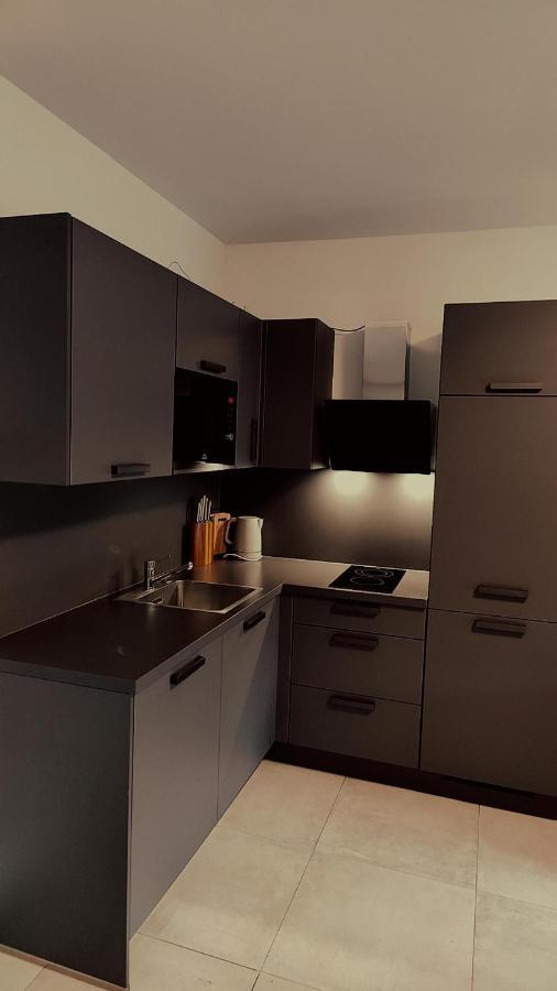 Spa Residenz Neusiedl Appartments นอยซีเดิลอัมเซ ภายนอก รูปภาพ